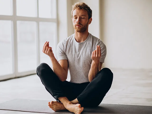 Benefícios da yoga para aumentar a qualidade de vida - Natural Alternativa