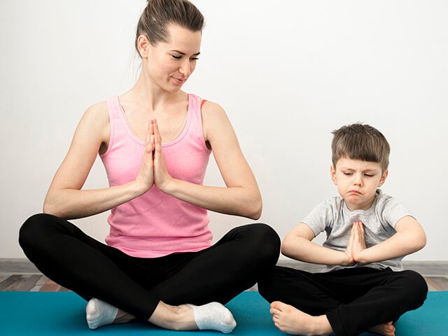 Incentive yoga para crianças
