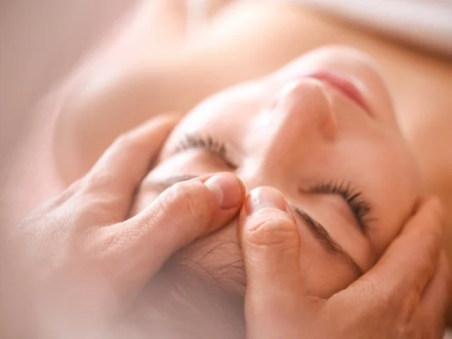 Acupressão - massagem para dor de cabeça